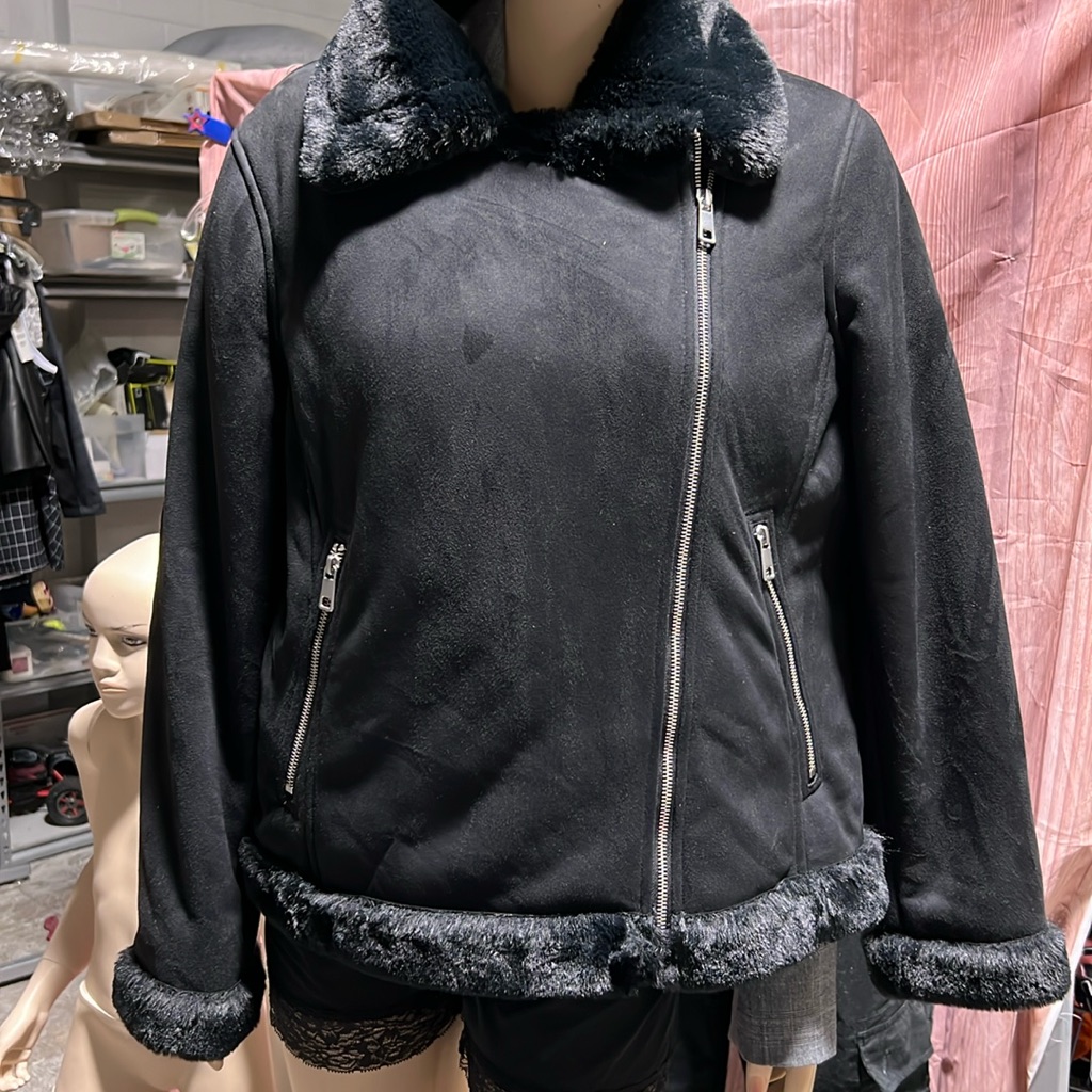 Nwt Banana Republic Black Faux Shearling Moto Jacket. Size: L